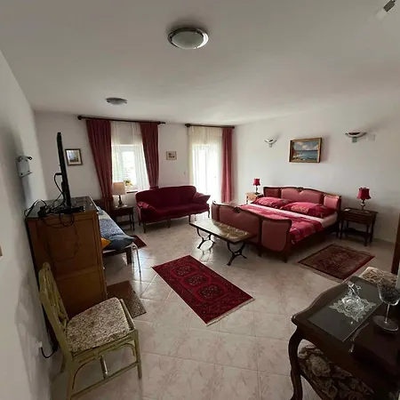 Appartamento In 54719