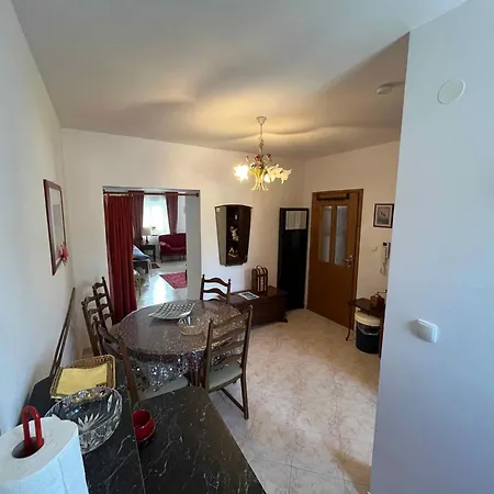 Apartman In 54719